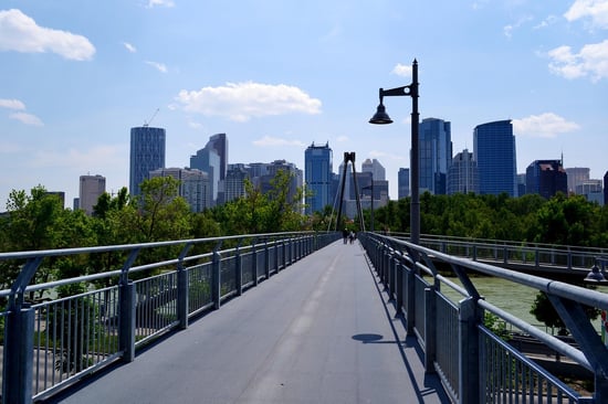 Image of a walking and biking pathway in Calgary